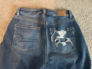 American Eagle Mom Jean thumbnail 6