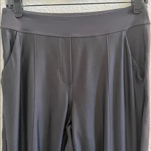 Lululemon Black Shine Elastic Waist Slim Leg Trouser Pants Size 4 thumbnail 5