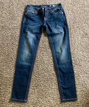 Womens skinny jeans thumbnail 1
