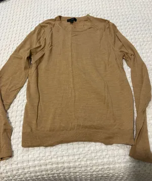 Women’s Beige 100% Merino Wool Crewneck Sweater Size Small thumbnail 1