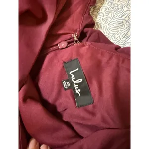 NWT Lulus Betsey Burgundy Maroon Ted Ruffled Midi Dress Size XS Lightweight thumbnail 4