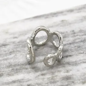 Size 6 Silver Oval Abstract Ring thumbnail 2