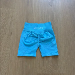 Levate Bike Shorts Scrunch Butt Size XS Turquoise thumbnail 2
