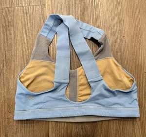 Lululemon Light Blue Racerback Sports Bra Size 6 Gold Logo Activewear‎ thumbnail 1