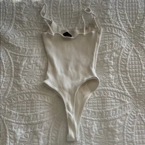 Windsor White Ribbed Bodysuit thumbnail 5