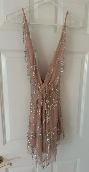 Selfie Leslie Sequin Ariana Party Dress thumbnail 4
