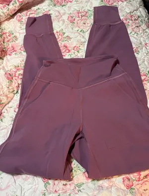 Lululemon Size 0 Align Joggers Purple thumbnail 1