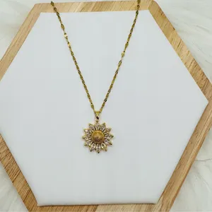 Sunflower Necklace 18K Golden Plated Stainless Steel thumbnail 3