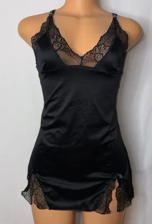 Black Lace Mini Dress Tobi thumbnail 1