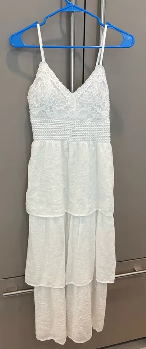 Derek Heart White Crochet Lace Tiered Maxi Dress Boho Beach Sundress - size M thumbnail 1