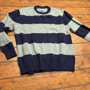 Hollister Sweater Womens XSmall Green Blue Stripes Crew Neck Long Sleeve Stretch thumbnail 1