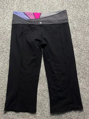 Lululemon reversible Groove cropped pants thumbnail 1