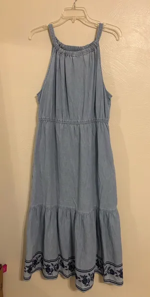 St. John’s Bay XL Chambray Maxi Dress Embroidered Floral Cotton Tiered thumbnail 1