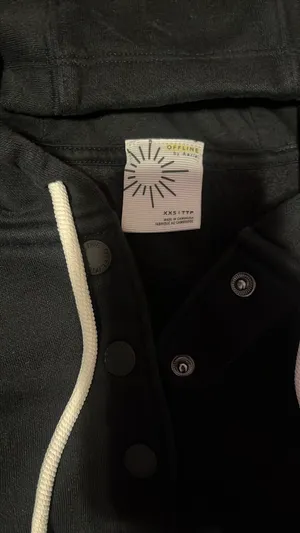 Black Aerie Off-Line crewneck thumbnail 3