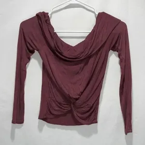 Purple off shoulder top xs‎ Charlotte Russe long sleeve twist front going out thumbnail 1