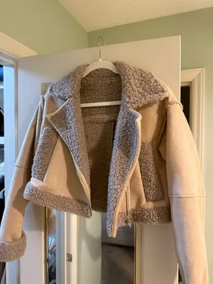 Lane 201 Jacket Cropped thumbnail 4