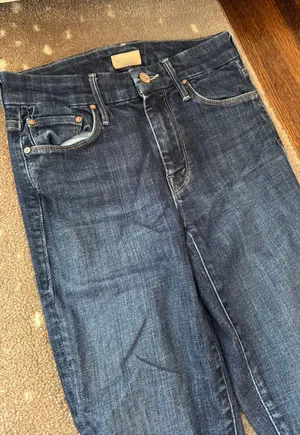 MOTHER Denim Jeans thumbnail 1