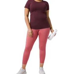 Lululemon Swiftly Tech Short Sleeve 2.0 Cassis thumbnail 8