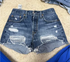Levi's shorts thumbnail 1