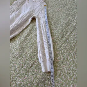 Cyrus Cream Cable Knit Sweater Ivory Size M Academy Preppy thumbnail 3