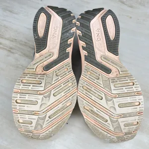 Brooks Launch 10 Grey Pink Running Shoes Womens 9.5 Medium 1203991B179 thumbnail 5
