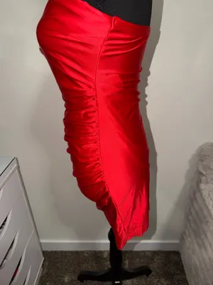 Windsor Strapless Red Ruched Mini Dress with Gold Detailing Size Medium thumbnail 3