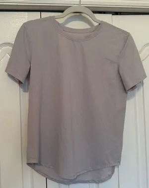 Lululemon Off White Athletic Short Sleeve Top thumbnail 1