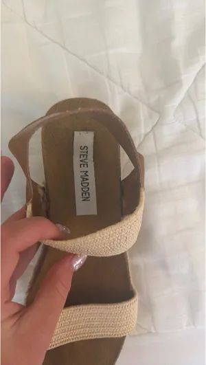 Steve Madden Sandals Platform thumbnail 3