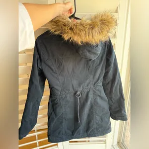 y2k Hollister Navy Faux-Fur Hooded Puffer Parka thumbnail 6