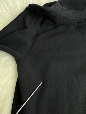 Aeropostale 87 Hoodie Sweatshirt Small Black Pullover Logo Kangaroo Pocket Y2K thumbnail 6