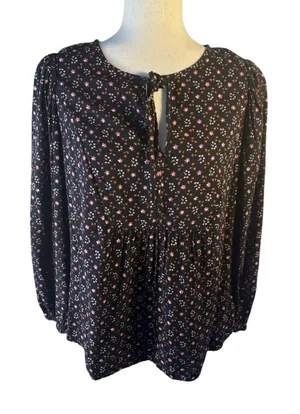 Universal Thread Black Floral Tie-Keyhole Peasant Top thumbnail 1