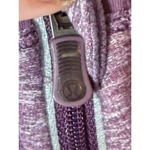 Lululemon Run Stay Warm Half Zip Women 8 Purple Heathered Pullover Athleisure‎ thumbnail 10