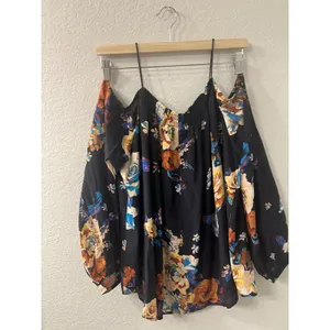 Anthropologie Maeve Tallie Blue Floral‎ Off the shoulder blouse Sz M Cottagecore thumbnail 2