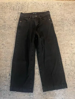 Gap Black Jeans  thumbnail 1