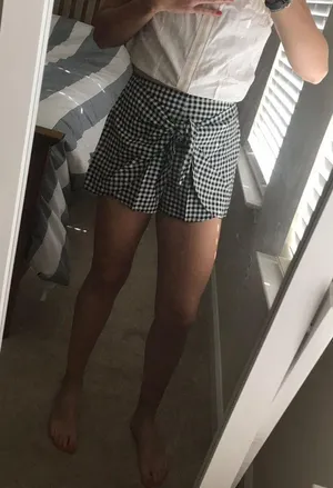 Abercrombie & Fitch Checkered Tie Skort thumbnail 4