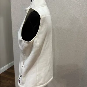 Vineyard Vines White Zip-Up Vest thumbnail 3