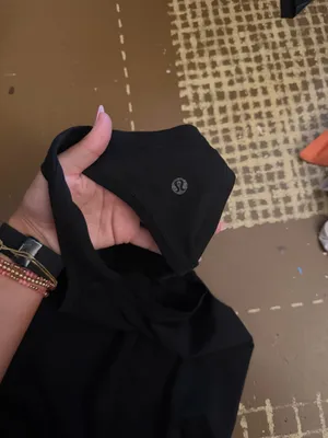 Lululemon Tank thumbnail 2