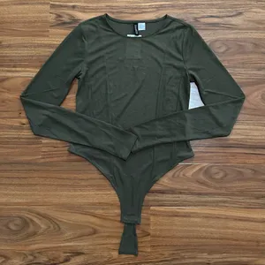 H&M Divided Bodysuit thumbnail 3
