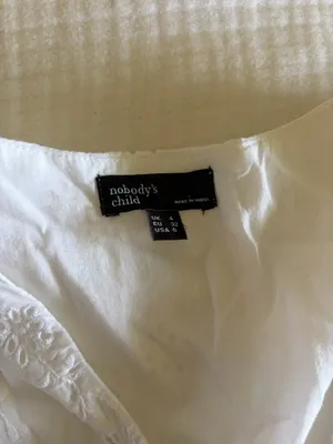 Nobody’s Child White Eyelet Puff Sleeve Midi Dress thumbnail 4