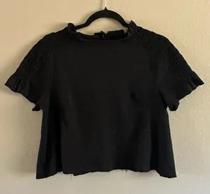 Free People Black Cropped Smocked Short Sleeve Top Blouse - Size Medium thumbnail 1