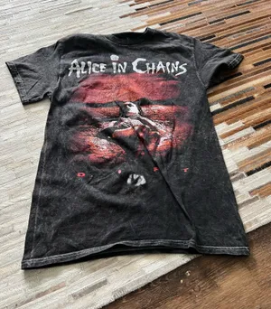 Alice In Chains graphic tshirt Black thumbnail 1