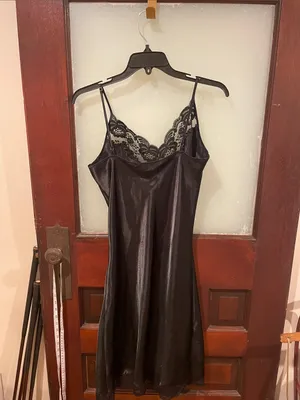 Victoria's Secret Black Satin Lace-Trim Chemise thumbnail 3