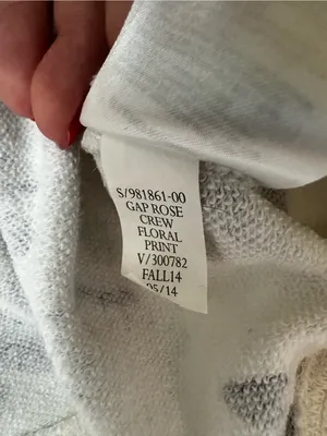 GAP Cream Floral Logo Crewneck Sweatshirt thumbnail 5