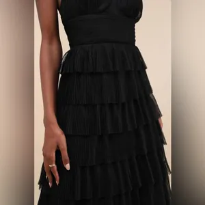 LULU’S Radiant Event Black Mesh Tiered Pleated Backless Maxi Dress thumbnail 3