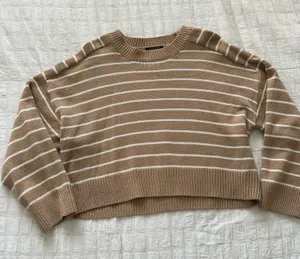 Tahari Beige & White Striped Sweater thumbnail 1