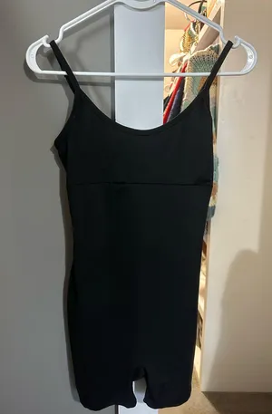 Boutique One Piece thumbnail 1