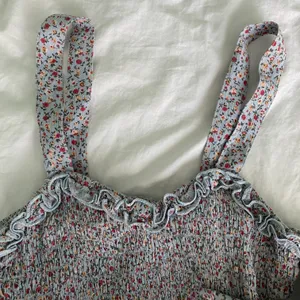 American Eagle Floral Tank thumbnail 2