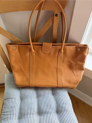 Lancôme Cognac Tan Large Vegan Leather Oversized Tote Shoulder Bag thumbnail 2