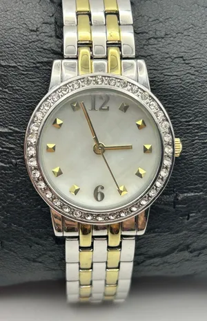 Women’s Two-tone Mother Pearl Gold Studded Dial Watch Working New Battery thumbnail 1