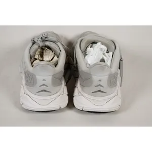 HOKA Women's US 7B Arahi 6 Silver Lightweight Running Shoes READ thumbnail 7